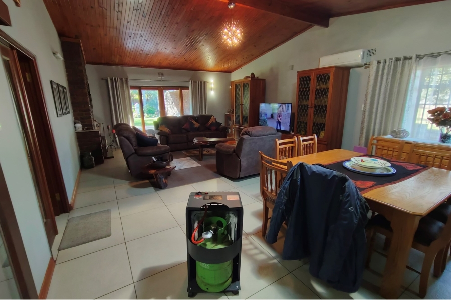 8 Bedroom Property for Sale in Broederstroom North West